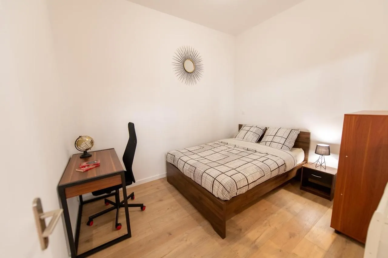 Kasa Loft Centre 2 - Wifi Et Tv - Confortable Et Stationnement Gratuit A Proximite Saint-Etienne  France