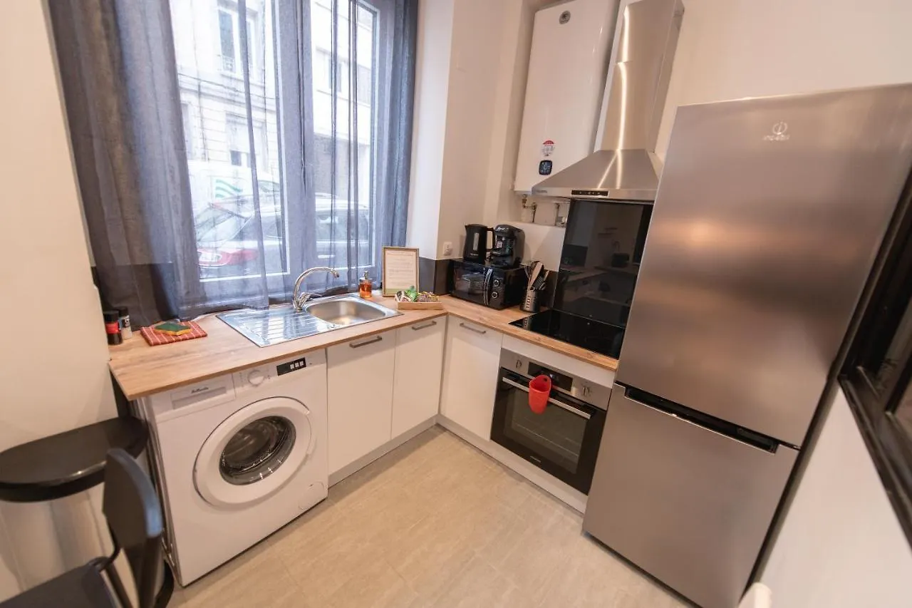 Kasa Loft Centre 2 - Wifi Et Tv - Confortable Et Stationnement Gratuit A Proximite Saint-Etienne  0*, Saint-Etienne (Loire) France